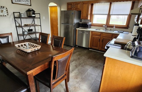Niota Maison | Nauvoo Windmill Farmhouse