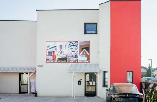 Wiener Neustadt Appartement | Nava Motel & Storage