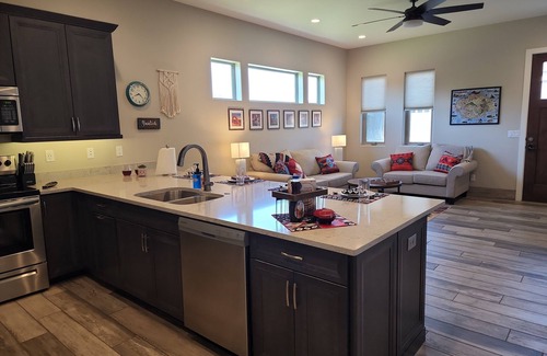 Page Maison | Navahouse w/ Game Room, sleeps 6, by Antelope Canyon