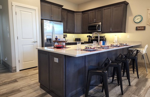 Page Maison | Navahouse w/ Game Room, sleeps 6, by Antelope Canyon