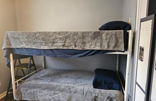 Columbus Maison | Navarre Guest Rooms