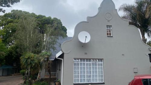 Emalahleni Maison | Ndzuti Guest House