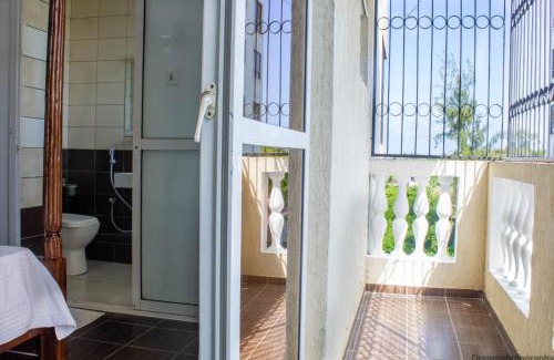 Mombasa Appartement | )ne Bed Near Sarova Whitesands Hotel