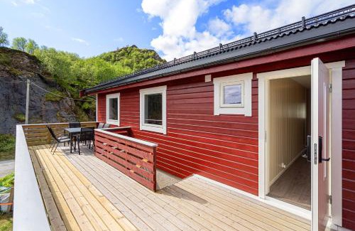 Flakstad Appartement | NE Leilighet-rorbu