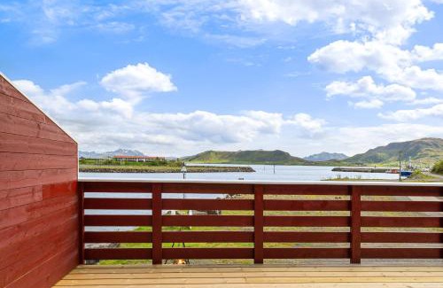 Flakstad Appartement | NE Leilighet-rorbu