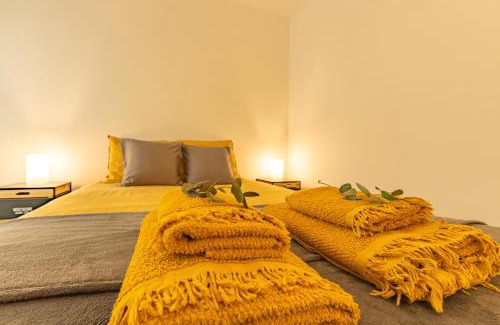 Tarifa Appartement | Near beach, cosy terrace, pool & fibre WIFI