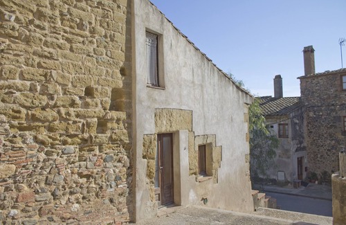 Cruilles Maison | Près des plages. Maison en pierre élégante dans un village médiéval