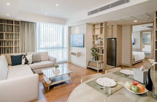 Huai Khwang Copropriété | Near BKK Hospital/2Br/Monthly
