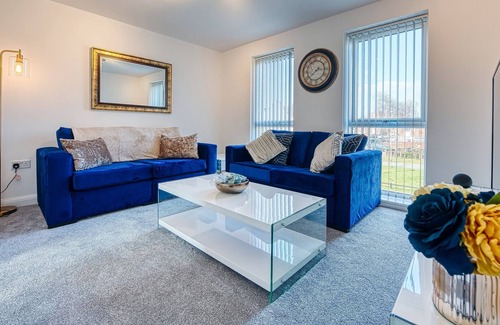 Bordesley Maison | Near City Centre 4 Bed 2 Bath House