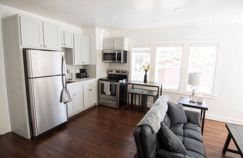 Mesta Park Appartement | ★ Near Downtown District ★ Historic ★ Walkable80 ★