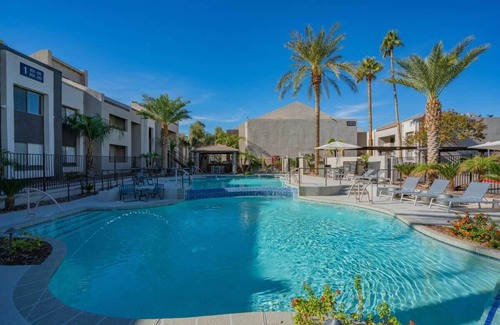 Cox Heights Appartement | Spacious 2BD| Parking+Gym+Pool Sleep 8 5Min Casino