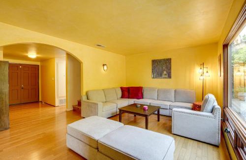 Pinole Maison | Near Golf, Trails and Parks Lush Pinole Retreat