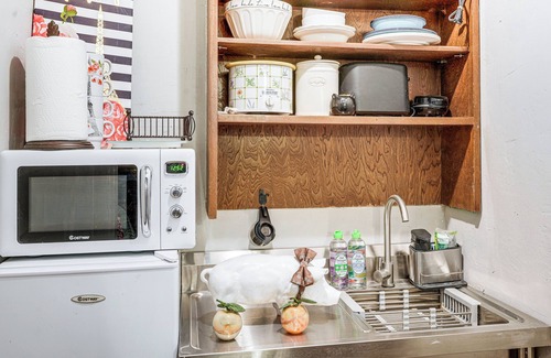 Downtown Phoenix Appartement | Near Hospitals & Airport: Cozy Studio in Phoenix!