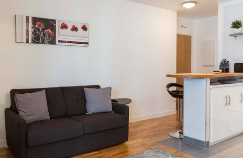 Levallois-Perret Appartement | PROXIMITE PORTE MAILLOT-CHAMPS ELYSEES