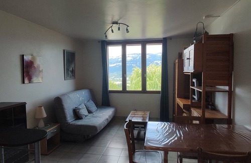 La Motte-Servolex Appartement | Proche Lac du Bourget Campagne Montagne.... Au calme !