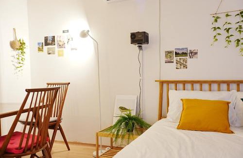 Jamsil-dong Appartement | Near Lotte World, KSPO DOME, COEX, Olympic Park, 2 Rooms, 2 Queen beds, 1 super single bed, 5 people