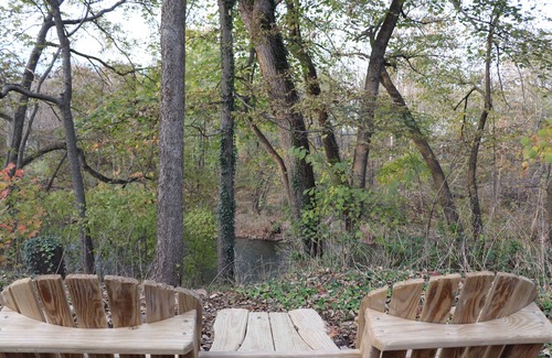Broadway Maison | Near Massanutten & Bryce Resort and Much More! Game Room, Grill & Firepit