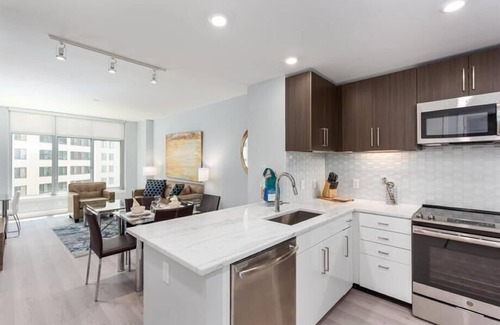 Woodmont Triangle Appartement | Près de Chevy Chase | Appartement 1BR | Bethesda | par GLS