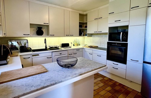 Drap Maison | Grande villa, piscine privée, 10 couchages