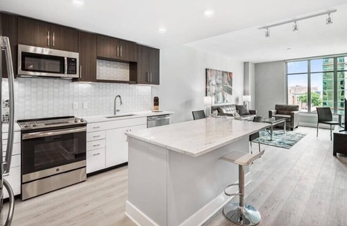 Woodmont Triangle Appartement | Appartements 1BR modernes | Bethesda Maryland | Près de DC | par GLS