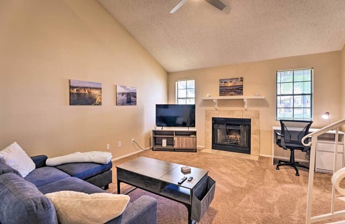 Breckenridge Townhomes Maison | Near Parks & Golf: Gilbert Townhome w/ Pool Access