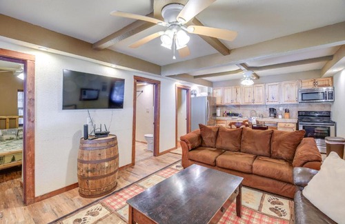 Ragland Maison | Near Riding Trails for ATVs Cabin in Delbarton