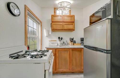 Murphy Appartement | Near Rivers and Trails Cabin in Rural Grants Pass