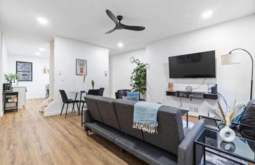 Mexican War Streets Maison | Near Stadium 2 Bdrm House w Fire Pit Free WiFi