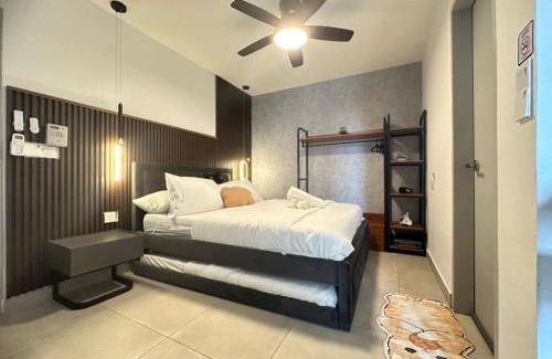 Shah Alam Appartement | NEAR SUBANG AIRPORT Dk Impian Studio 1-3 pax