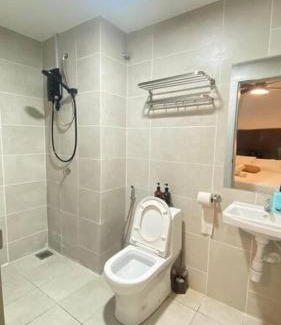 Shah Alam Appartement | NEAR SUBANG AIRPORT Dk Impian Studio 1-3 pax