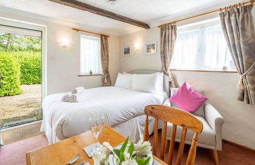 Rackheath Appartement | Swift Host Barn Cottage Rural Barn near the Norfolk Broads