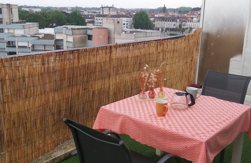 Dax Appartement | Proche Gare et Cures, Appart F3 avec vue sur le vieux DAX