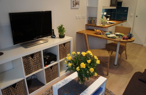 Le Chesnay Appartement | Proximité Versailles, 500 m parc château, 50 m Centre Commercial Parly 2