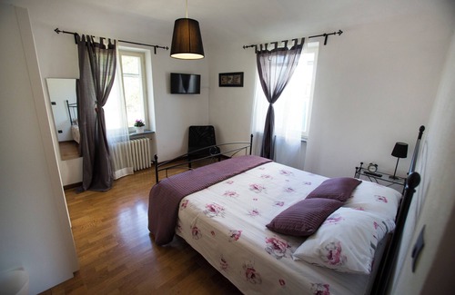 Mondovi Lit Et Petit-Déjeuner | Nearby hospital, 10 minutes from Mondovi Piazza. Suitable for families.