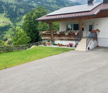 Grosskirchheim Lit Et Petit-Déjeuner | Nebenhaus Sagritzerwirt
