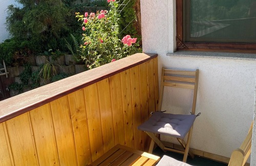 Rexingen Maison | Neckar valley view furnished room with private bathroom