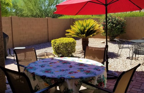 Pebblecreek Maison | LAISSER VOS SOUCIS DERRIÈRE DANS BEAUTIFUL PEBBLE CREEK, AZ. RESERVE MAINTENANT!