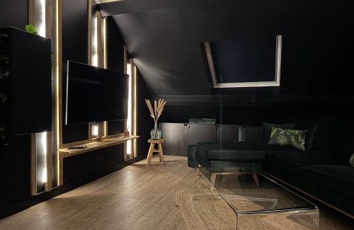 Pontault-Combault Appartement | Need'Amour - Suite chaleureuse