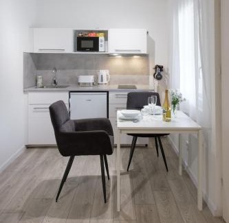 Godollo Maison | Nefelejcs Vendégház
