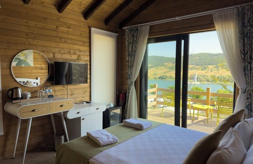 Nilufer Hôtel | Nefes Dağyenice Doğada
