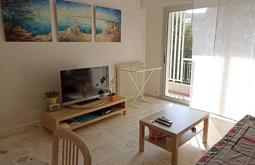Plaine de la Brague Appartement | Quartier proche du centre ville accès à la gare SNCF ou à l'aéroport Nice