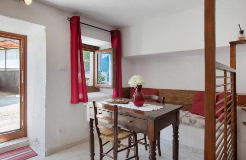 Villair-Amerique Appartement | Nel Cuore della Via Francigena