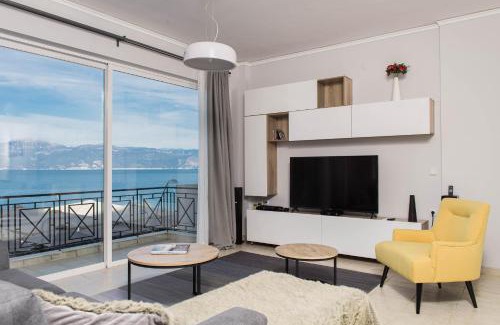 Aigio Appartement | nelion 01 - a DREAM apartment with amazing view