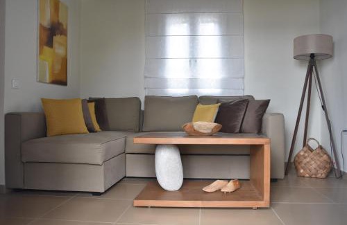 Milos Maison | Nelleas home