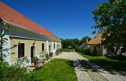 Pecsely Appartement | Nemespécsely Udvarház