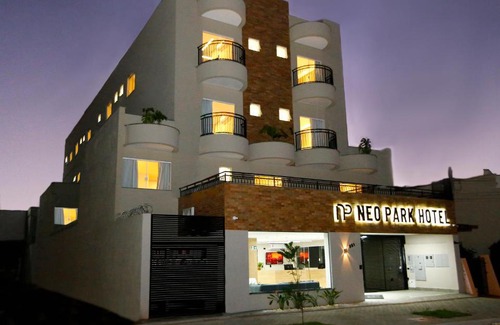 Maringa Hôtel | NEO PARK HOTEL