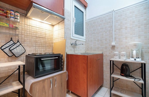 Athens Appartement | Neos kosmos 1 bedrm semi-basement flat by MPS