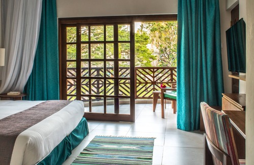 Galu Kinondo Station Balnéaire | Neptune Village Beach Resort & Spa All Inclusive