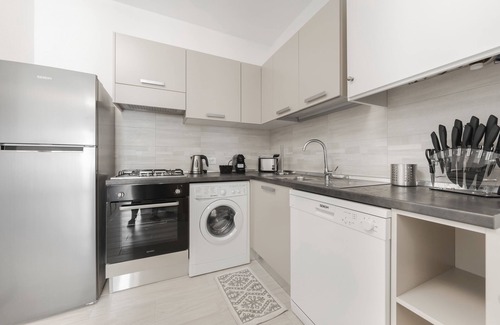 Sestri Levante Appartement | Nerissa house two minutes walk from the beach 5 minutes from the station x 5 lands