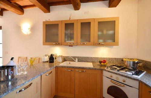 Roccalbegna Appartement | Nespola, Poderone, Roccalbegna, Grosseto and Maremma